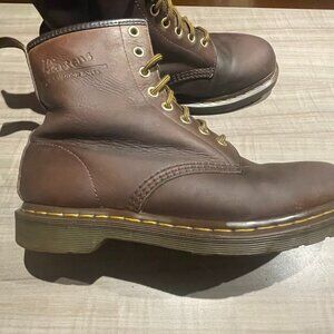 Dr. Martens 1460 Brown Leather Boots – Men’s 9 – Early 2000s Y2K Era